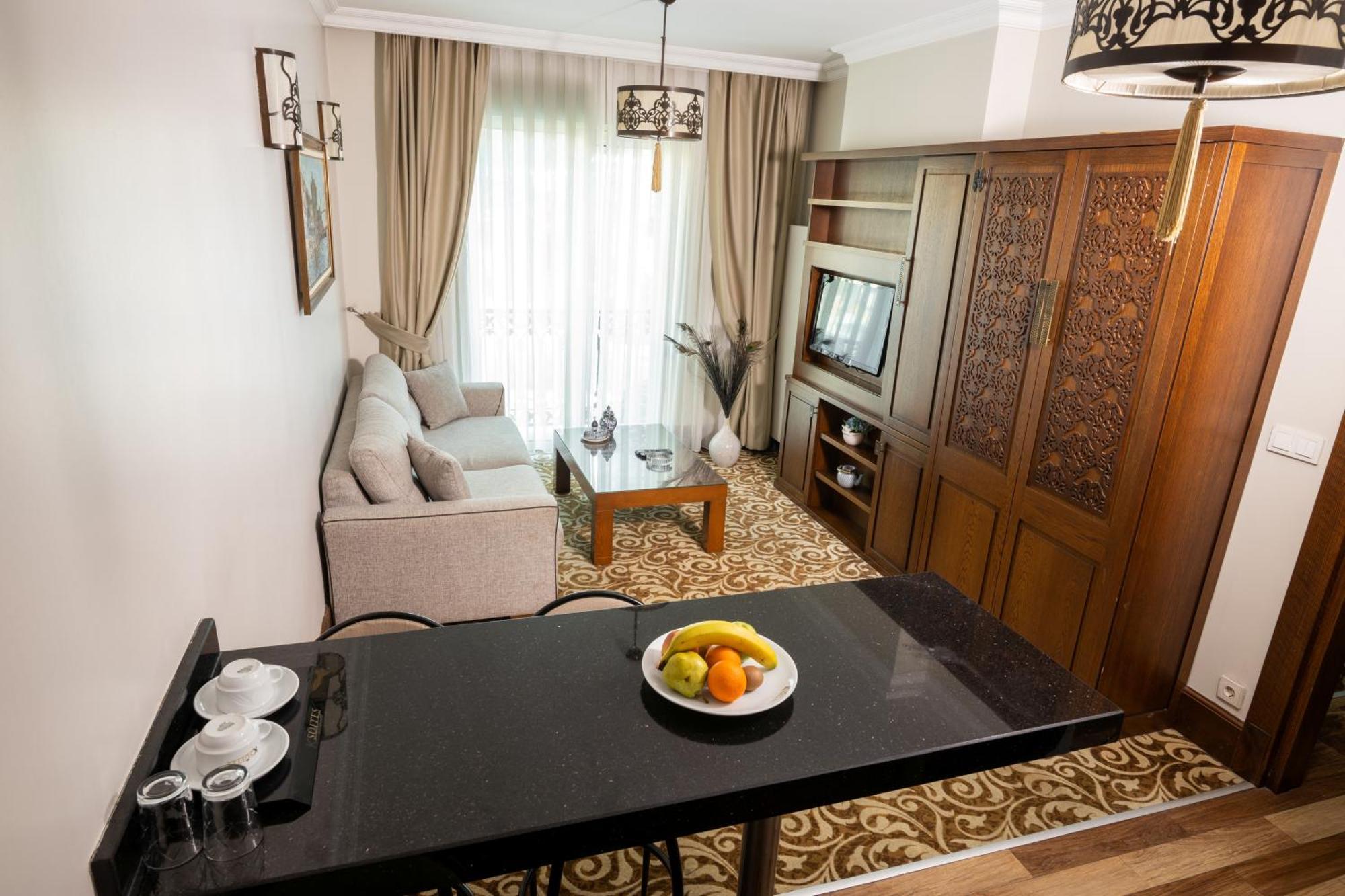 Sisli Luxury K Suites Hotel Истанбул Екстериор снимка
